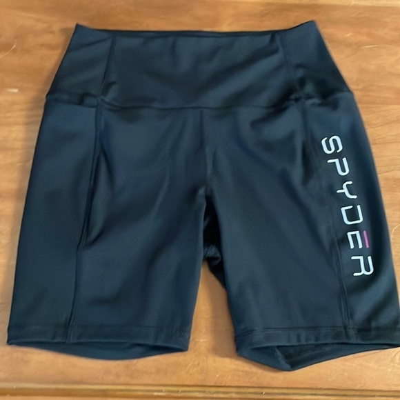 Spyder Exercise Shorts Size Large - Picture 1 of 11
